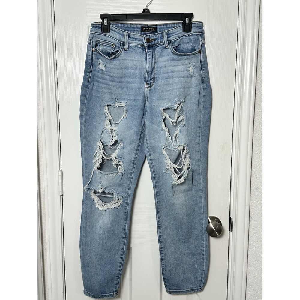 Judy Blue Jeans 5/27 High Rise Destroyed Boyfriend Fit JB82170LT Light Wash